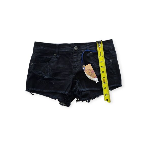 HWY Jeans Black Cutoff Denim Mini Shorts Women Size 3 - Picture 3 of 7